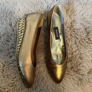 Vintage Bally gold ballerina wedge pumps shoes 7 37